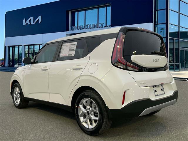 new 2025 Kia Soul car, priced at $21,935