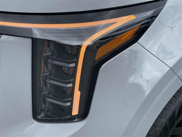 new 2025 Kia Carnival Hybrid car, priced at $54,544