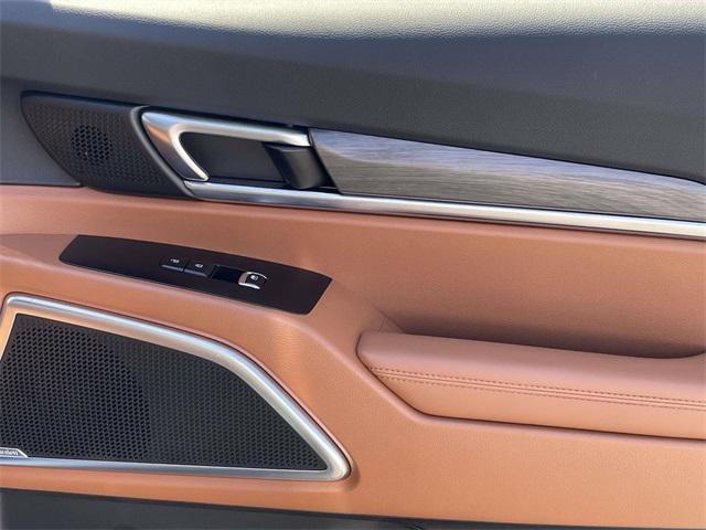 new 2025 Kia Telluride car, priced at $52,060