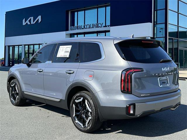 new 2025 Kia Telluride car, priced at $42,780
