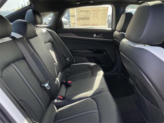 new 2025 Kia K5 car, priced at $30,132