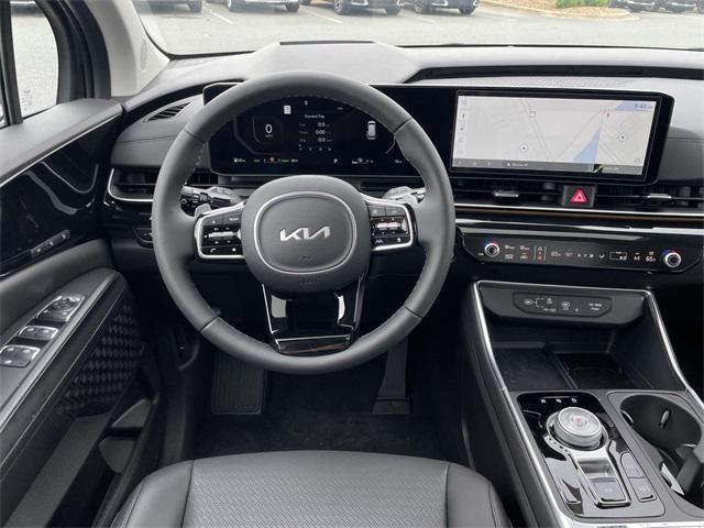 new 2025 Kia Carnival Hybrid car, priced at $53,054