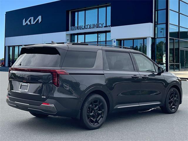 new 2025 Kia Carnival Hybrid car, priced at $53,054