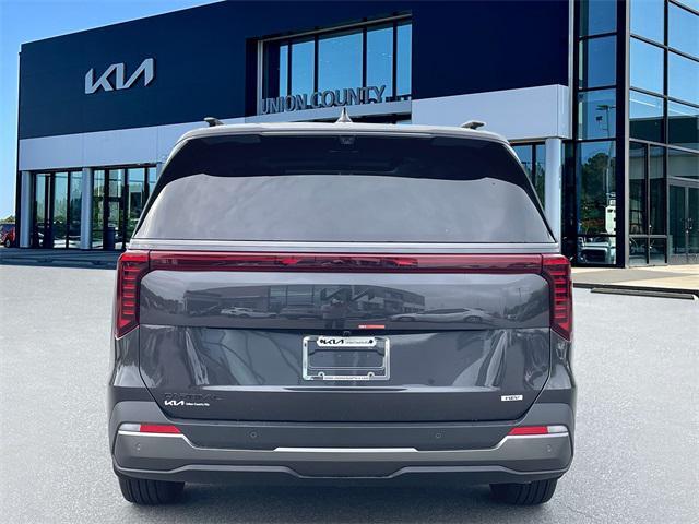 new 2025 Kia Carnival Hybrid car, priced at $53,054