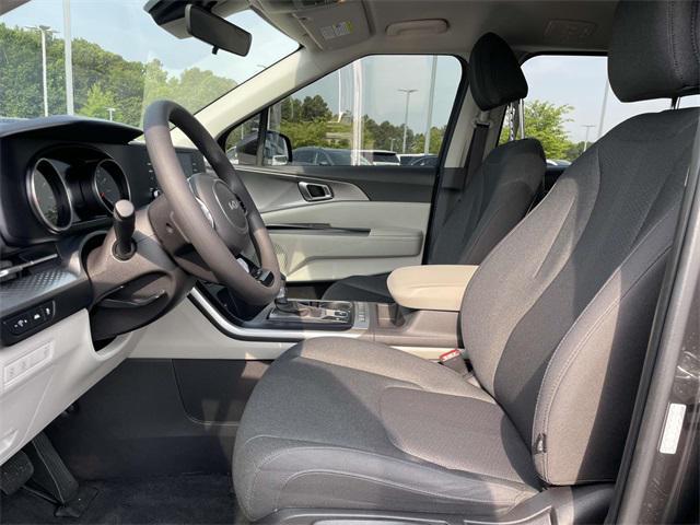 used 2024 Kia Carnival car, priced at $31,700