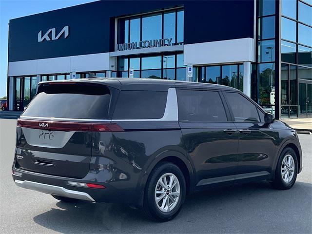 used 2024 Kia Carnival car, priced at $31,700
