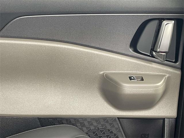 new 2026 Kia Carnival Hybrid car, priced at $41,870