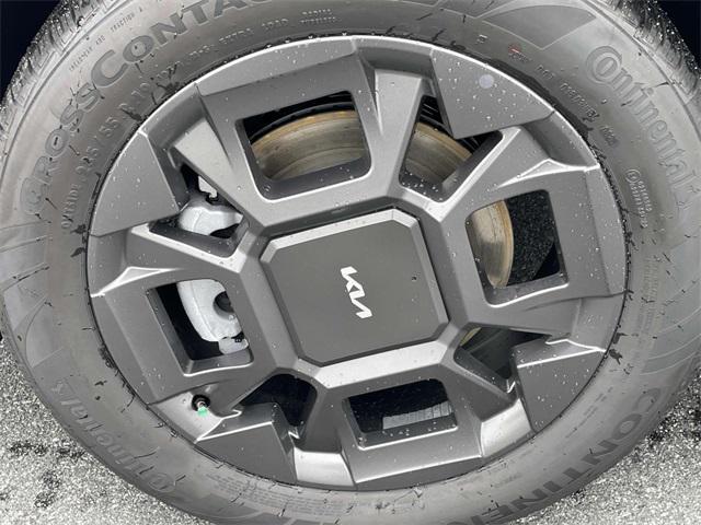 new 2026 Kia Carnival Hybrid car, priced at $42,949