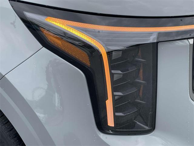 new 2026 Kia Carnival Hybrid car, priced at $42,949