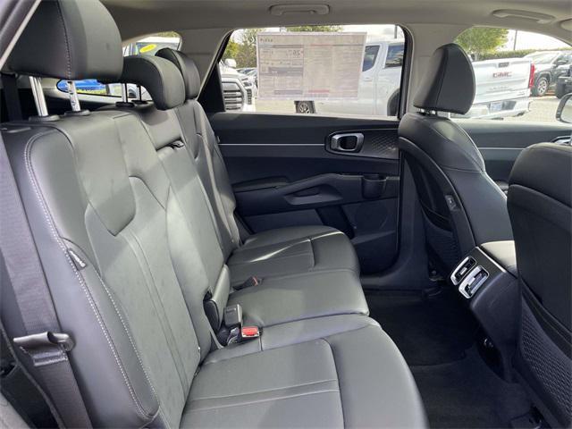 new 2026 Kia Sorento car, priced at $36,227