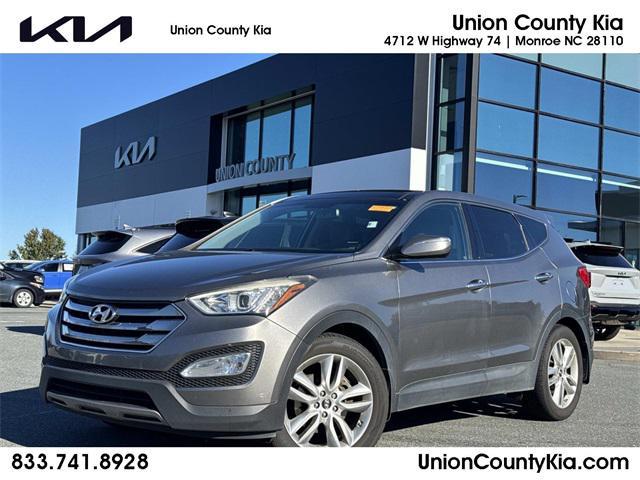 used 2013 Hyundai Santa Fe car, priced at $9,550