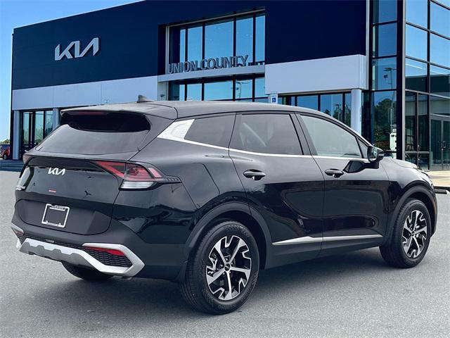 new 2025 Kia Sportage car, priced at $28,740