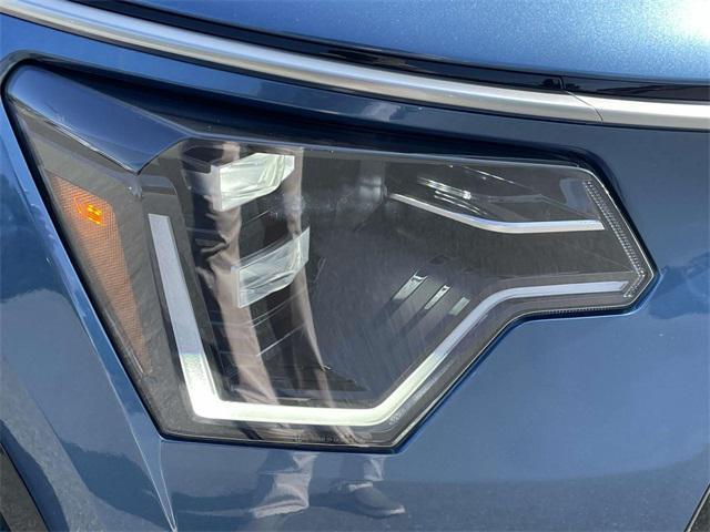 new 2025 Kia Niro car, priced at $33,467
