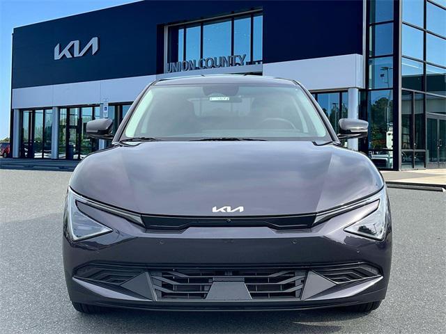 new 2025 Kia EV6 car, priced at $46,765