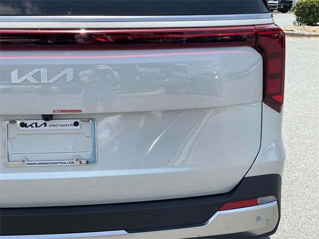 new 2025 Kia Carnival car, priced at $46,362