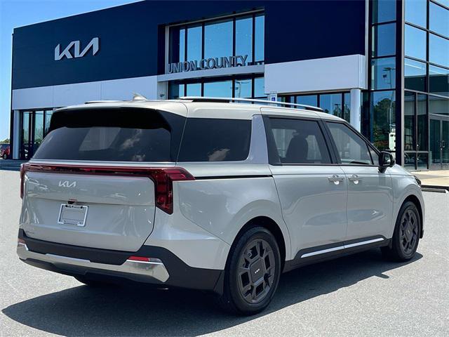 new 2025 Kia Carnival car, priced at $46,362