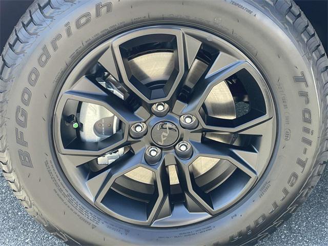 new 2025 Kia Sportage car, priced at $35,544