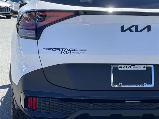 new 2025 Kia Sportage car, priced at $35,544