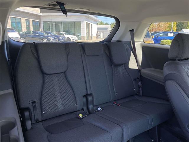 new 2026 Kia Carnival car, priced at $37,400