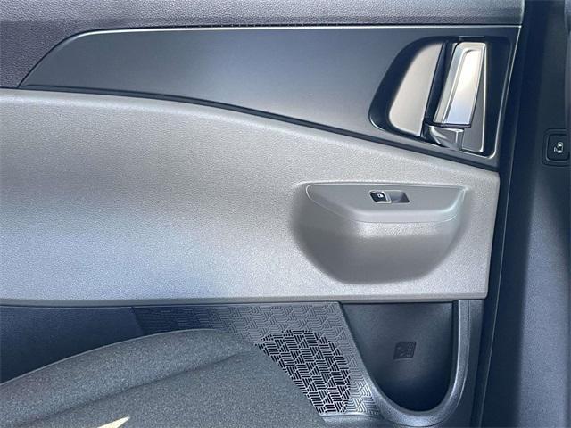 new 2026 Kia Carnival car, priced at $37,400