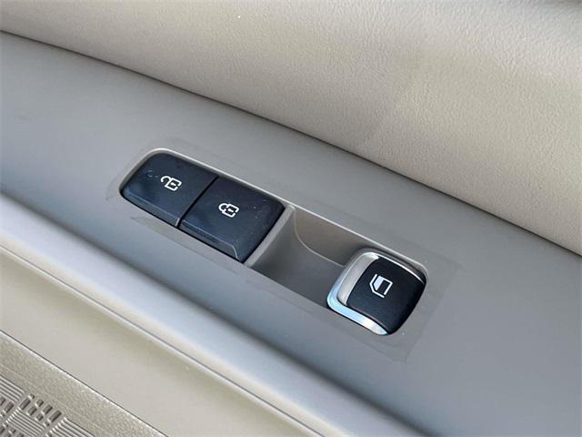 new 2026 Kia Carnival car, priced at $37,400