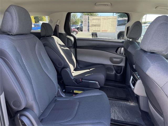 new 2026 Kia Carnival car, priced at $37,400
