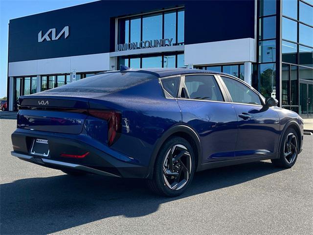 new 2025 Kia K4 car, priced at $23,558