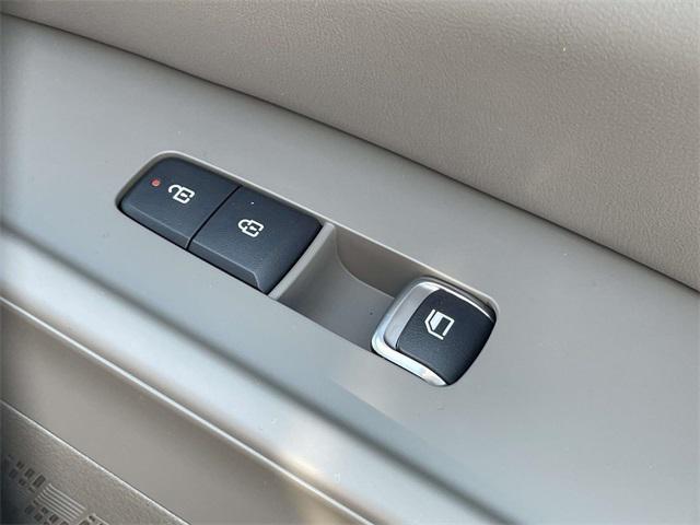 new 2026 Kia Carnival car, priced at $37,400