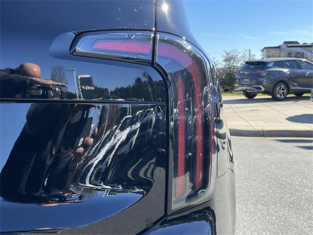 new 2025 Kia Telluride car, priced at $42,756