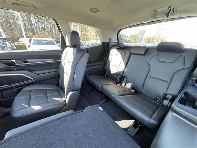 new 2025 Kia Telluride car, priced at $42,756