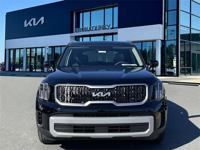 new 2025 Kia Telluride car, priced at $42,756