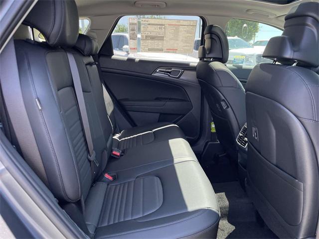 new 2025 Kia Sportage Hybrid car, priced at $38,805