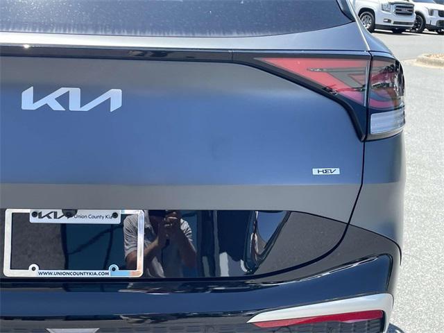 new 2025 Kia Sportage Hybrid car, priced at $38,805