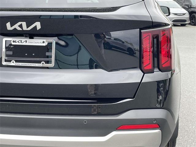 new 2025 Kia Sorento car, priced at $37,164