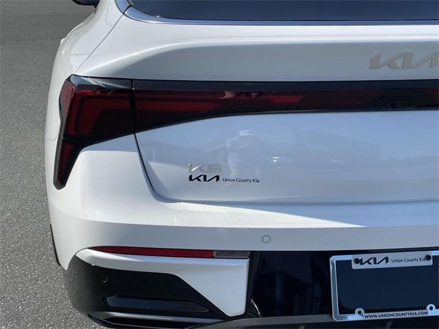 new 2025 Kia K5 car, priced at $30,607