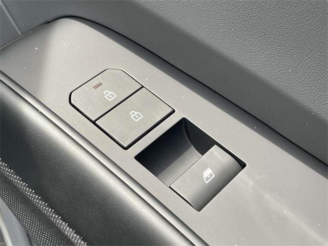 new 2026 Kia EV9 car, priced at $72,640