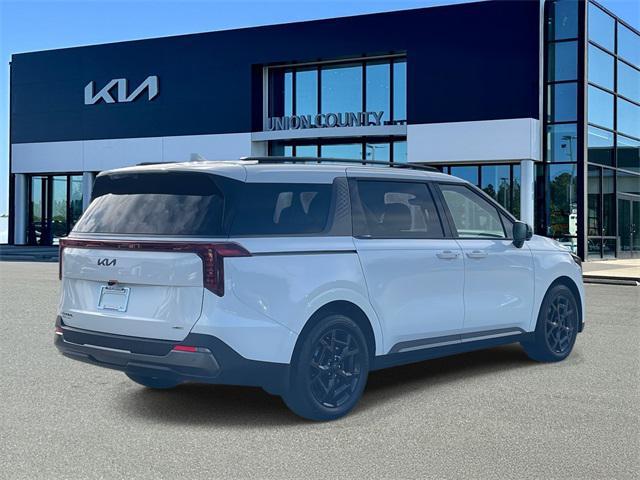 new 2026 Kia Carnival Hybrid car, priced at $52,903