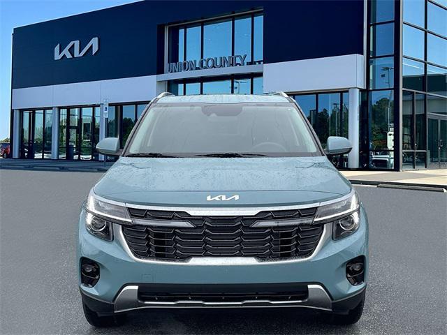 new 2026 Kia Seltos car, priced at $27,676