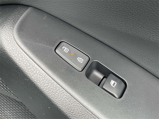 new 2026 Kia Seltos car, priced at $27,676
