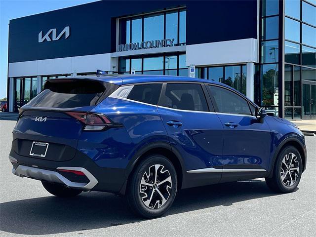 new 2025 Kia Sportage car, priced at $29,184