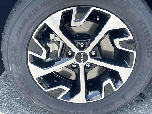 new 2025 Kia Sportage car, priced at $29,184