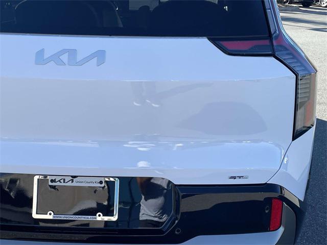 new 2026 Kia EV9 car, priced at $63,930