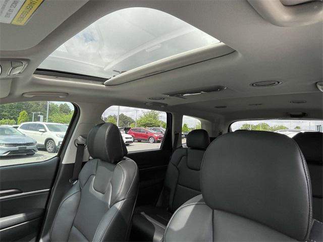 new 2025 Kia Telluride car, priced at $40,280