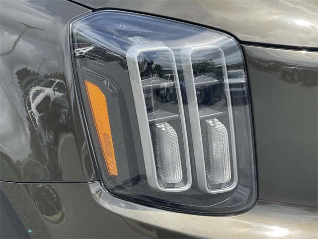 new 2025 Kia Telluride car, priced at $40,280