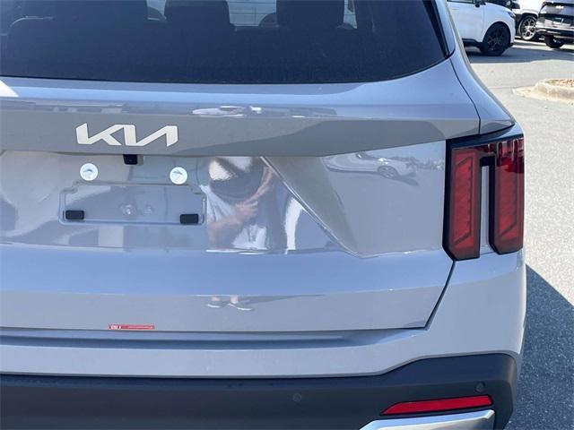 new 2026 Kia Sorento car, priced at $36,727