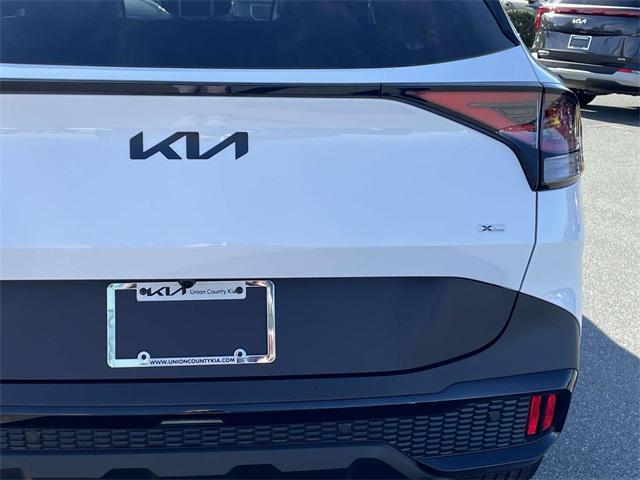 new 2025 Kia Sportage car, priced at $33,232