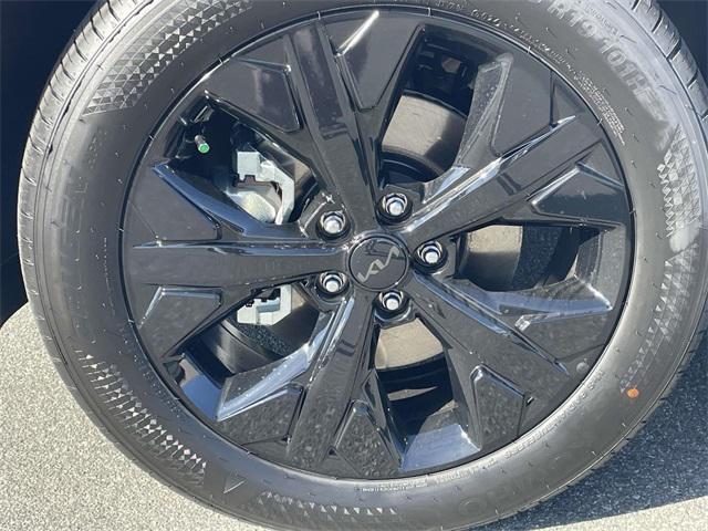 new 2025 Kia Sportage car, priced at $33,232