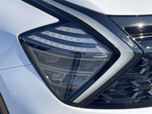 new 2025 Kia Sportage car, priced at $33,232