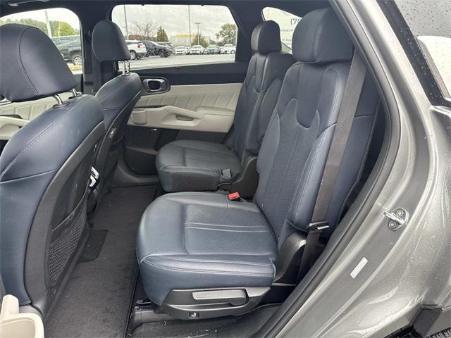 used 2023 Kia Sorento Hybrid car, priced at $33,698
