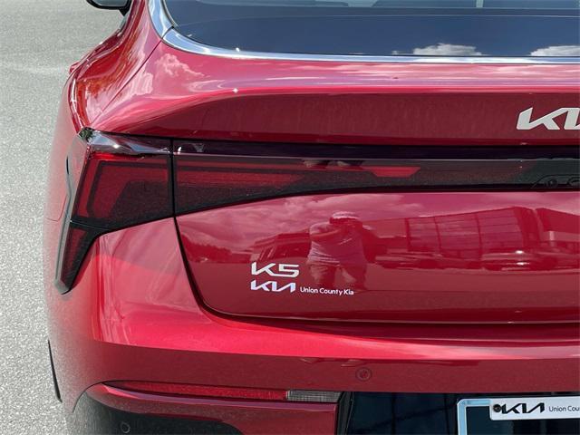 new 2025 Kia K5 car, priced at $27,368